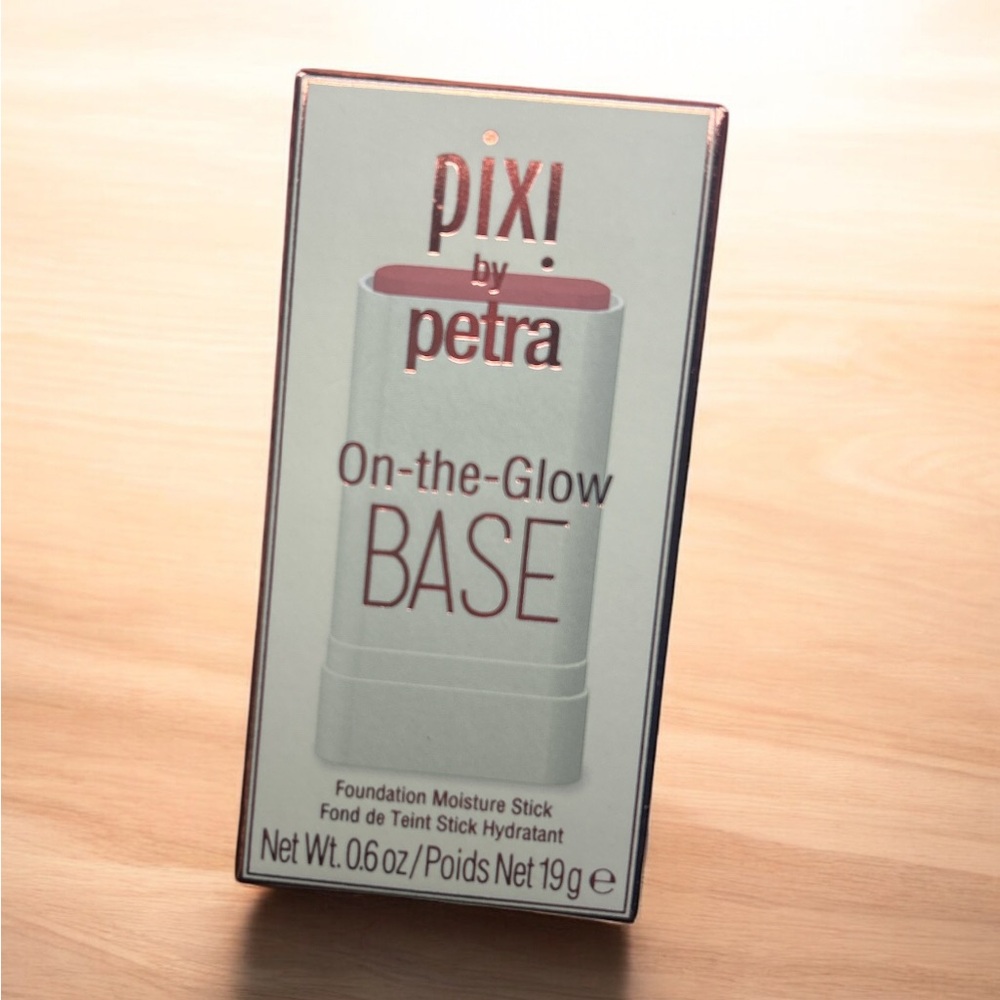 Pixi by Petra On-the-Glow Base